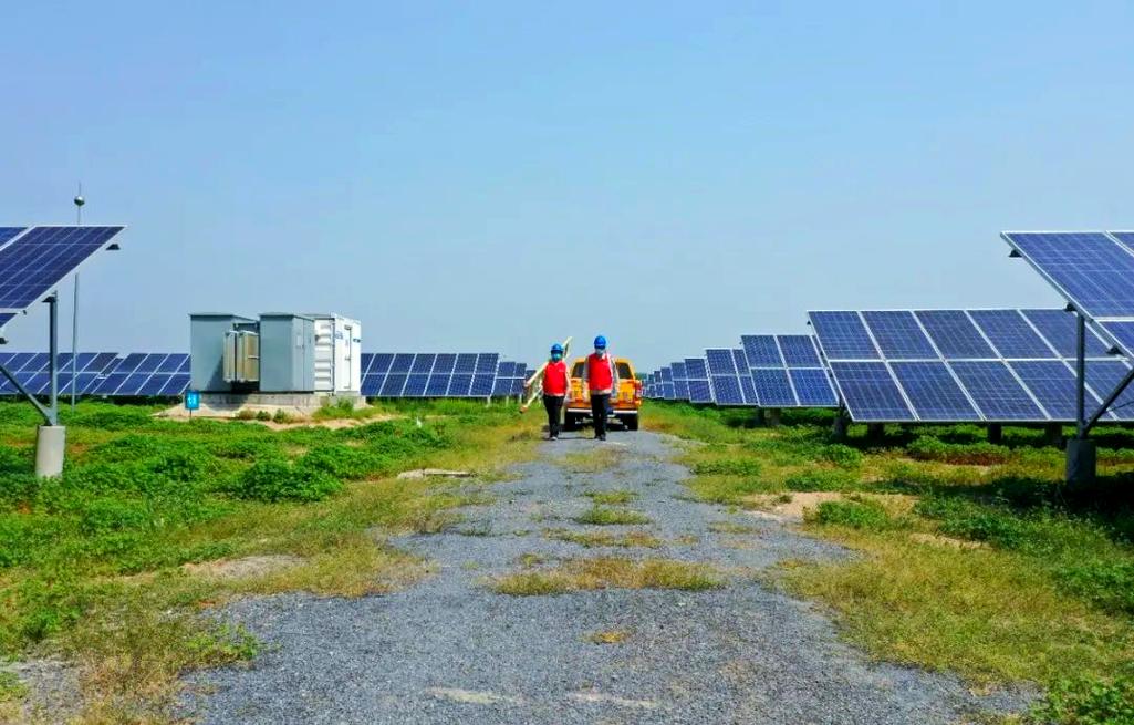 探索太阳能发电的经济性和实用性:优势,安装流程及效益分析